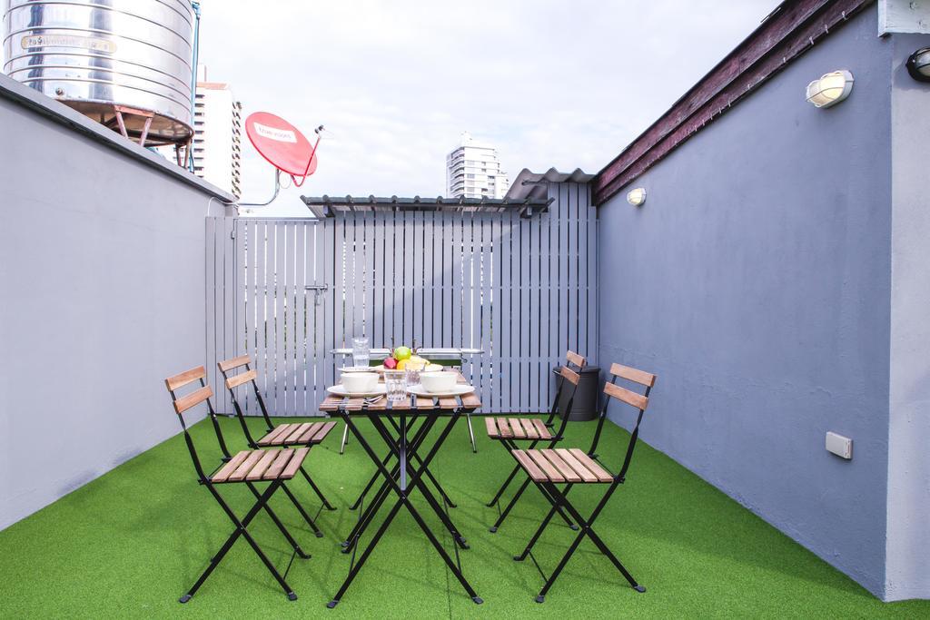 Bob Hostel บ็อบโฮสเทล Bangkok Luaran gambar