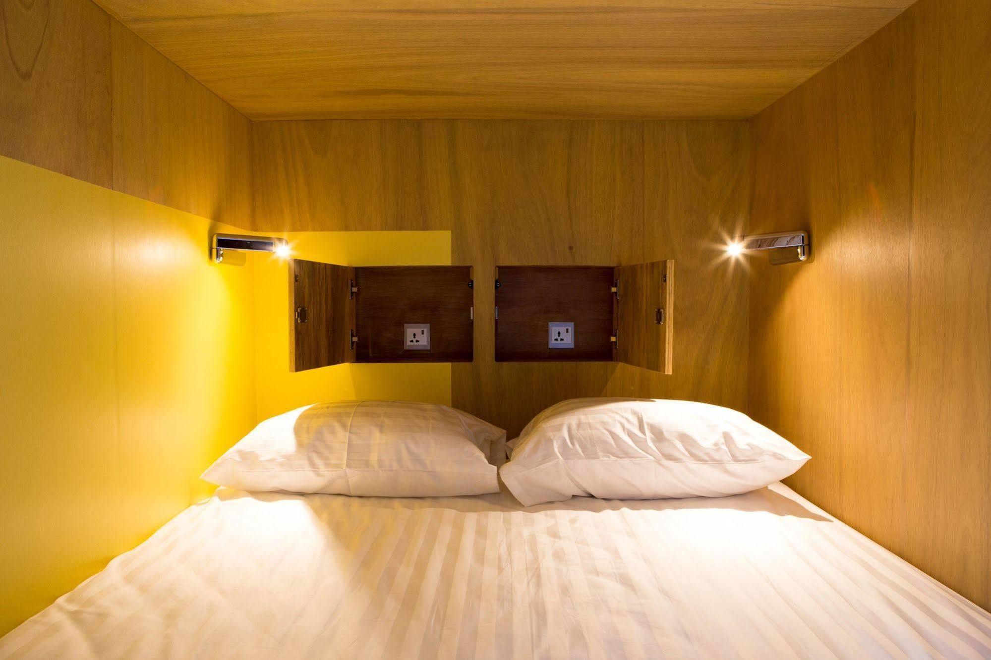 Bob Hostel บ็อบโฮสเทล Bangkok Luaran gambar